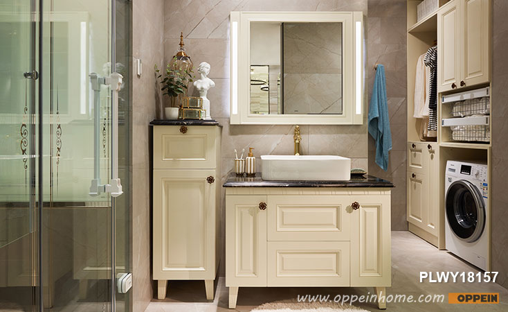 Traditional White Solid Wood Bathroom Vanity